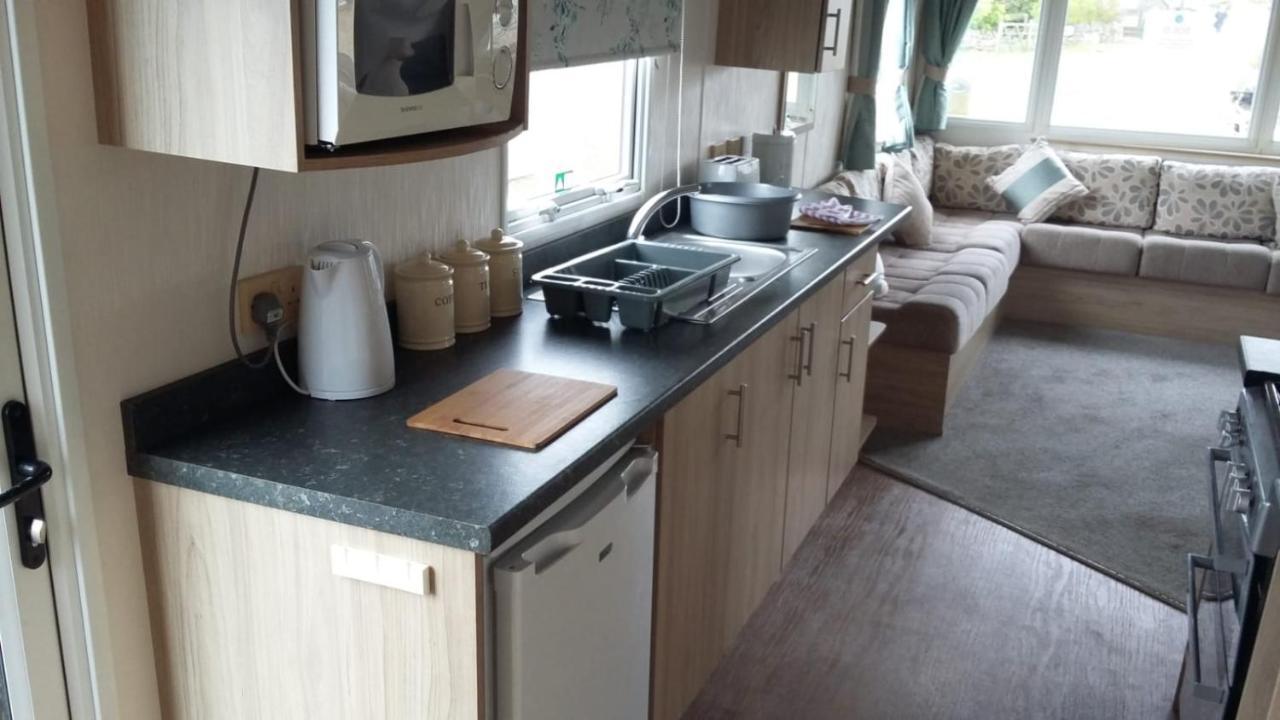 Kingdom Holiday Park Haverigg Esterno foto